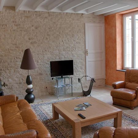 Gite De Villaine Theillay Exterior foto