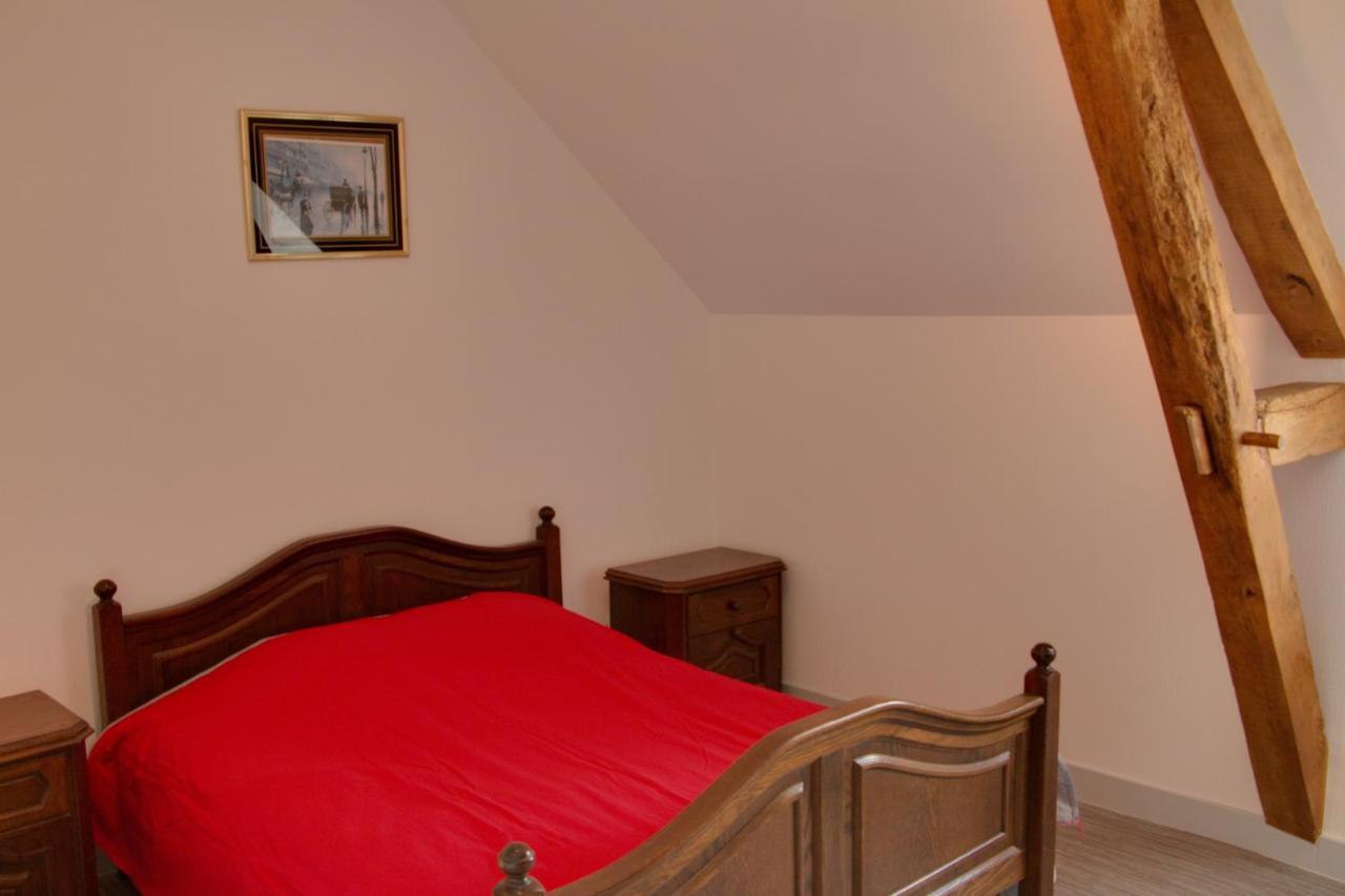 Gite De Villaine Theillay Exterior foto
